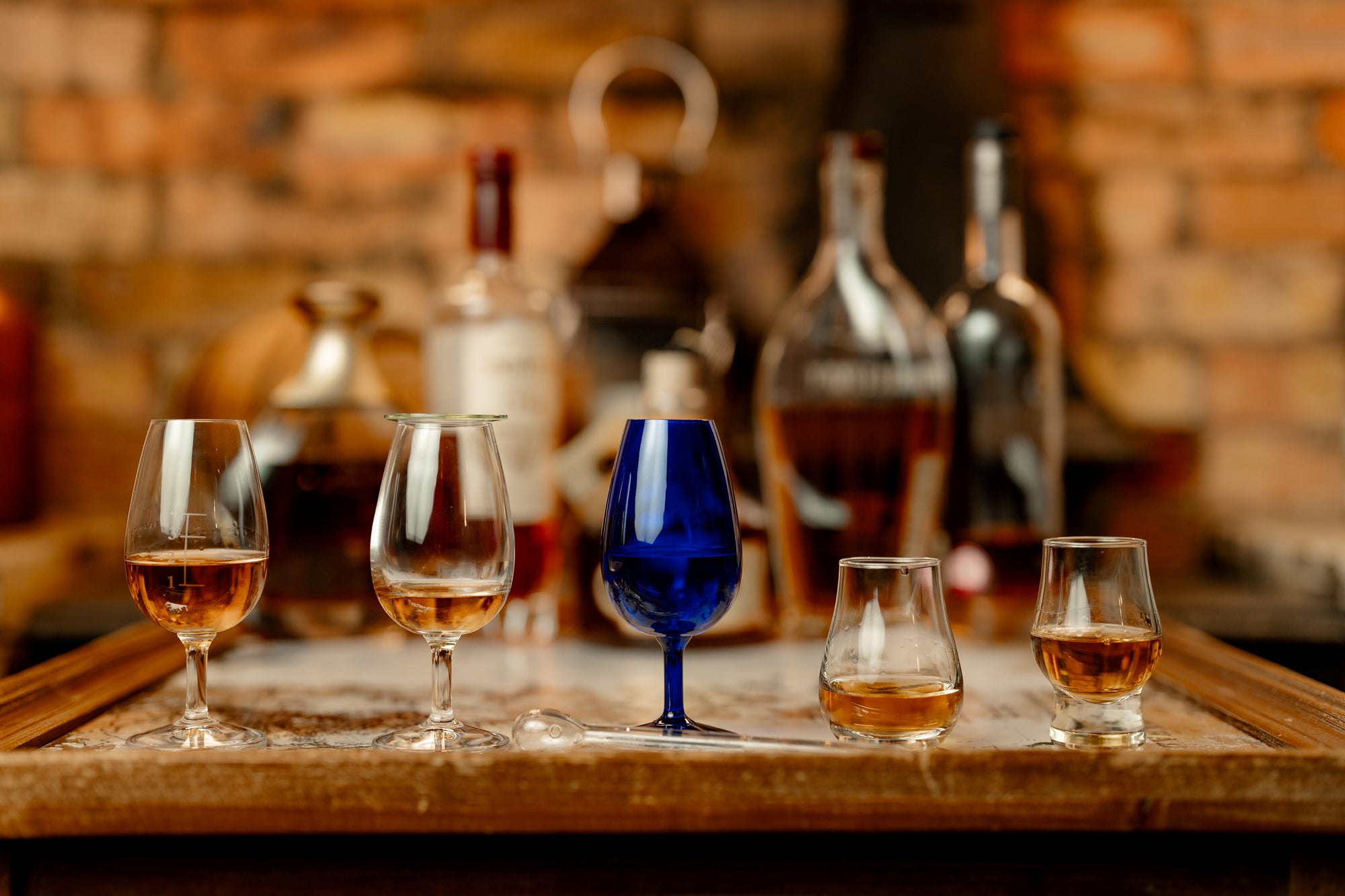 Brennerei-Whisky-Schnupperglas mit Messlinien, 14 cl